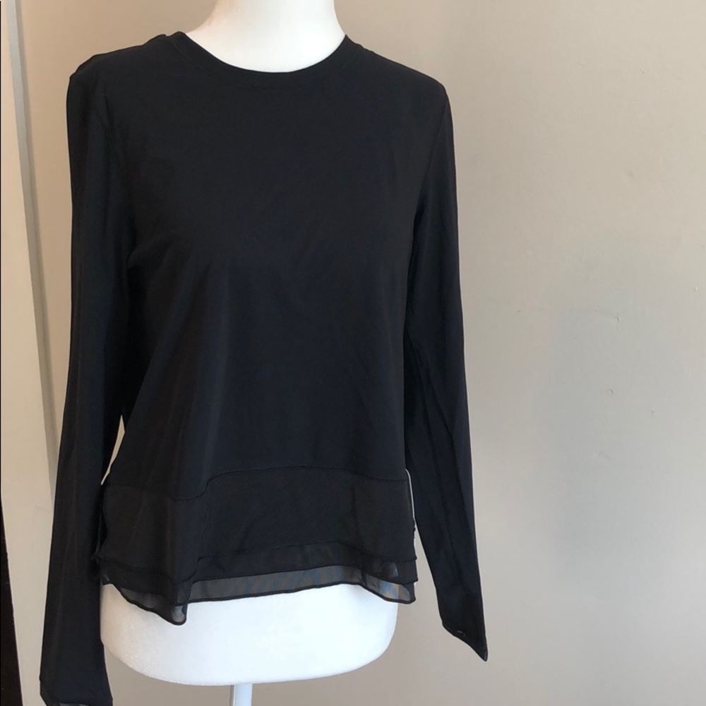 NWT Lululemon Sole Training Long Sleeve